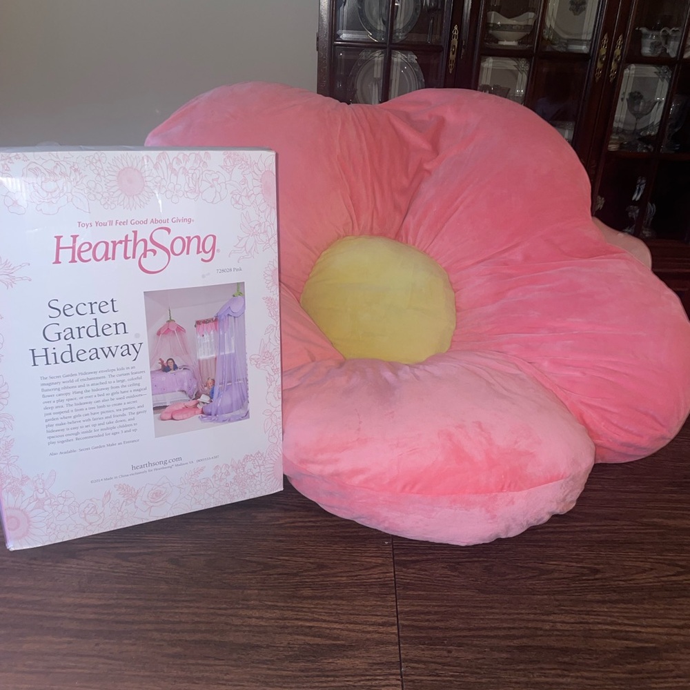 Hearthsong Pink and Yellow Secret Garden Hideaway & Flower Pillow - Picture 2 of 7